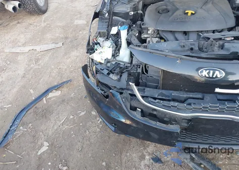 2016 Kia Forte Lx из США, поврежденный, VIN KNAFK4A60G5539890